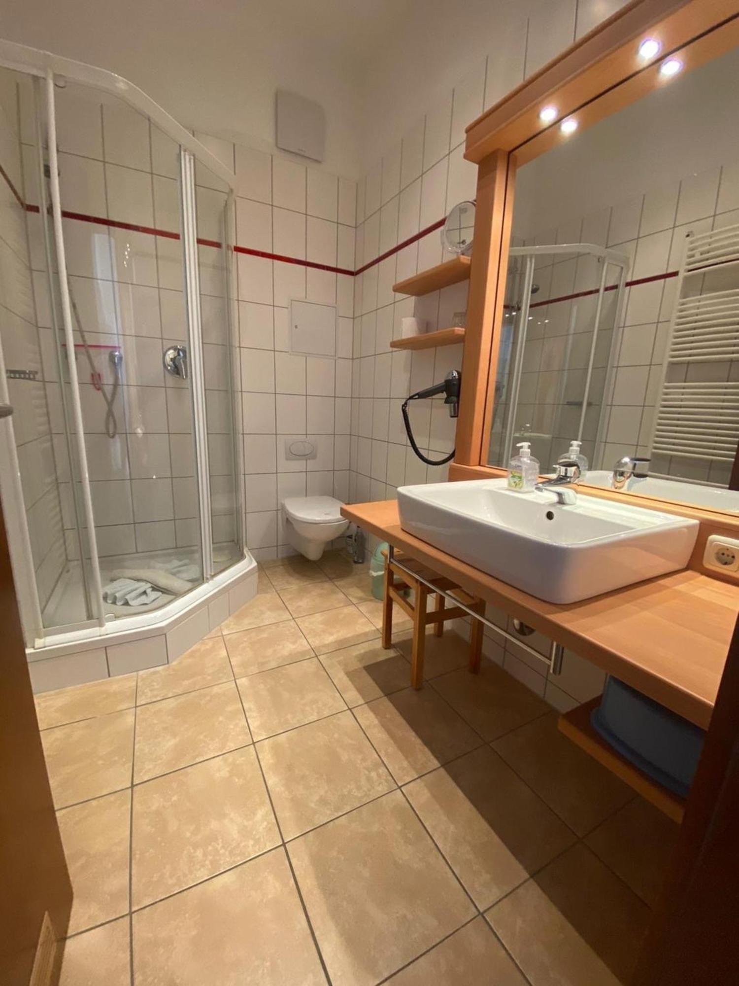 Fewo Wilhelmine Villa Sonneck Sellin  Buitenkant foto